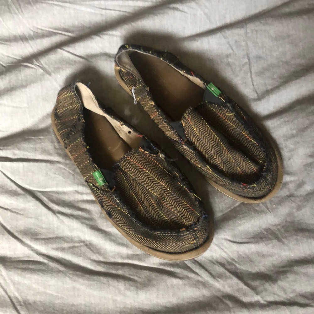 Sanuks